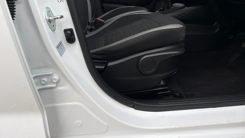 Hyundai i10 1.0 MPi SE 5dr Petrol Hatchback